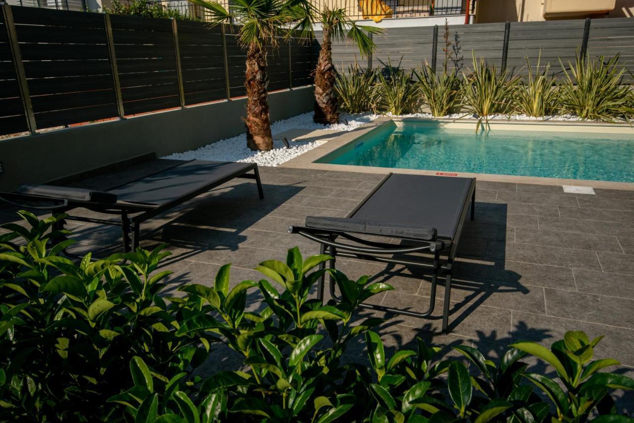 Olive 103 Apartment Peraia  ภายนอก รูปภาพ